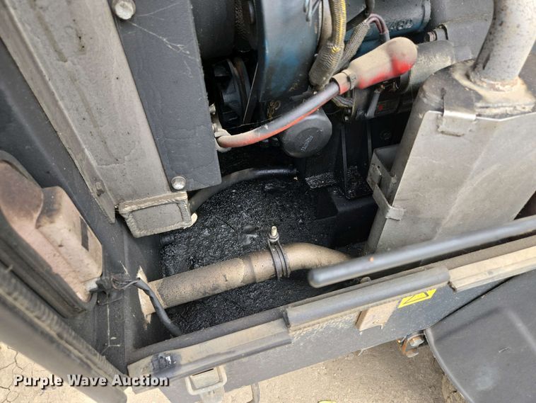 image for item EM7063 2015 Atlas Copco QLT V15 light plant