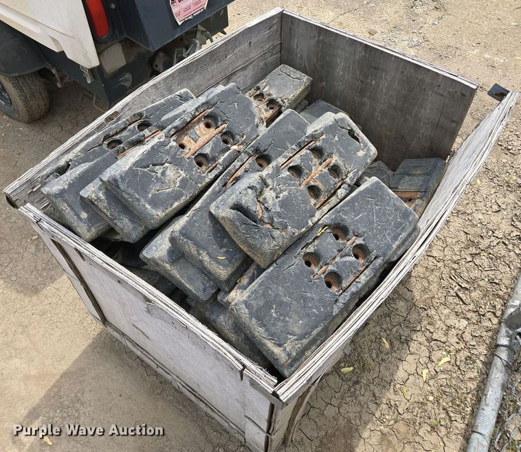 image for item EM7064 Bridgestone GE450BS  skid steer track pads 