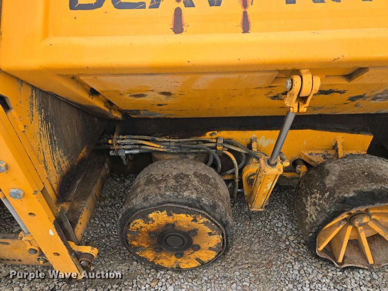 image for item EM7070 1999 Blaw-Knox  PF-3172 paver