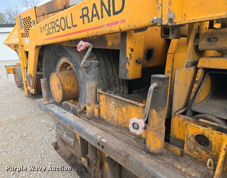 image for item EM7070 1999 Blaw-Knox  PF-3172 paver