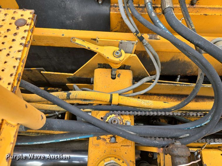 image for item EM7070 1999 Blaw-Knox  PF-3172 paver