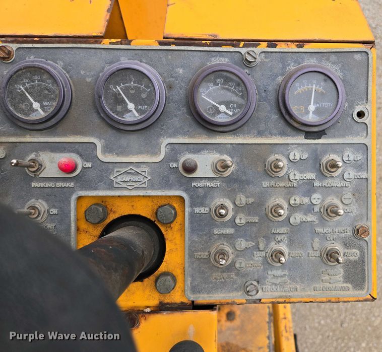 image for item EM7070 1999 Blaw-Knox  PF-3172 paver