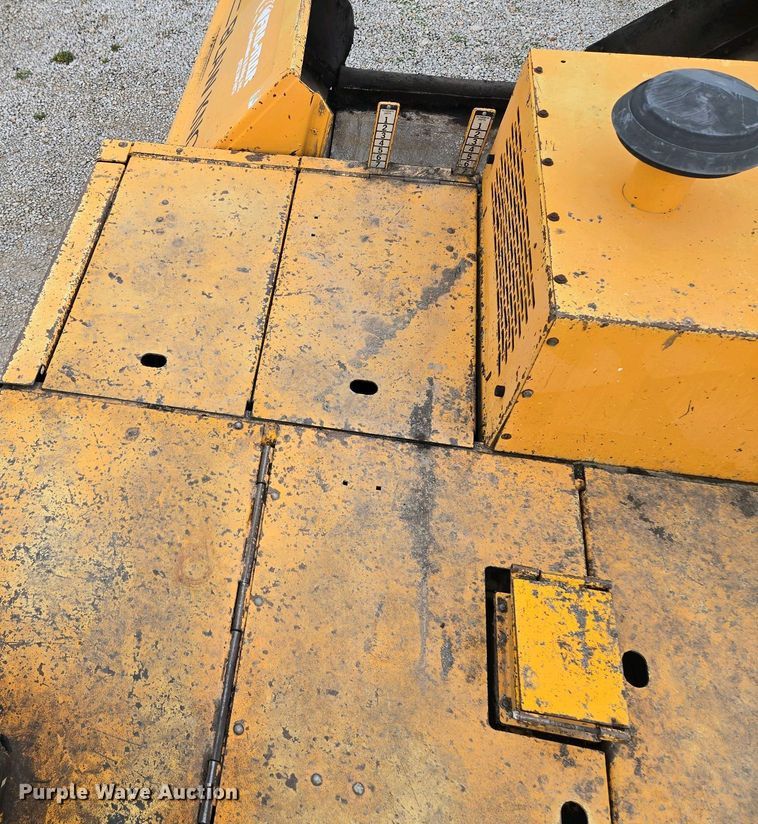 image for item EM7070 1999 Blaw-Knox  PF-3172 paver