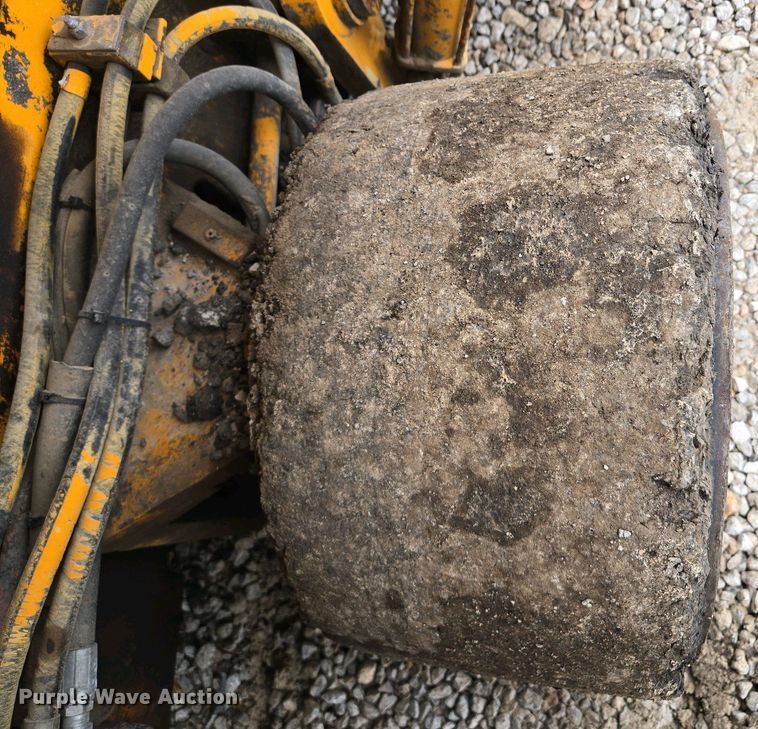 image for item EM7070 1999 Blaw-Knox  PF-3172 paver