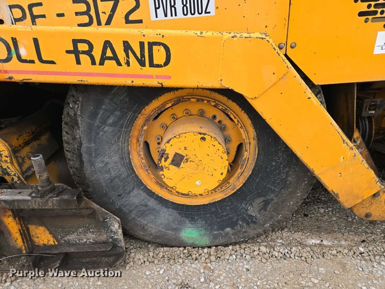 image for item EM7070 1999 Blaw-Knox  PF-3172 paver