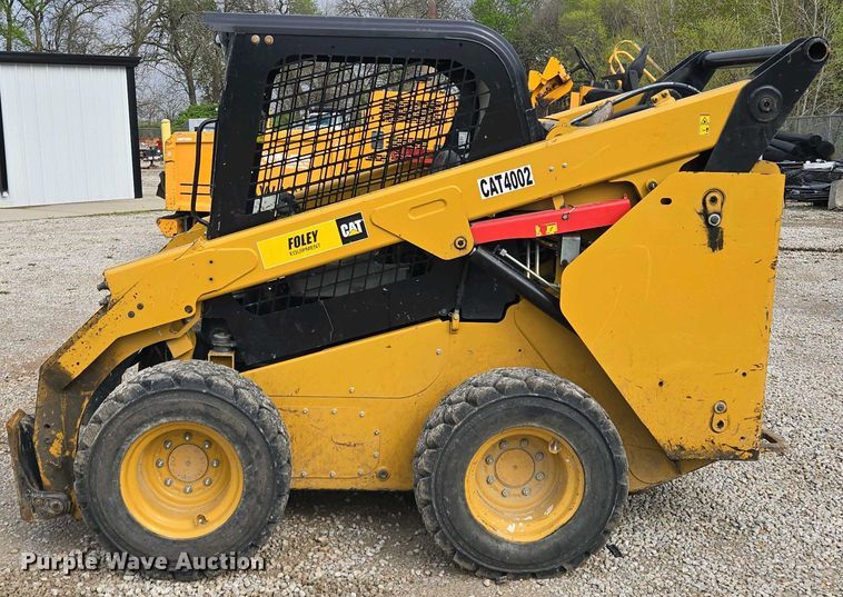 image for item EM7072 2015 Caterpillar 262D skid steer loader