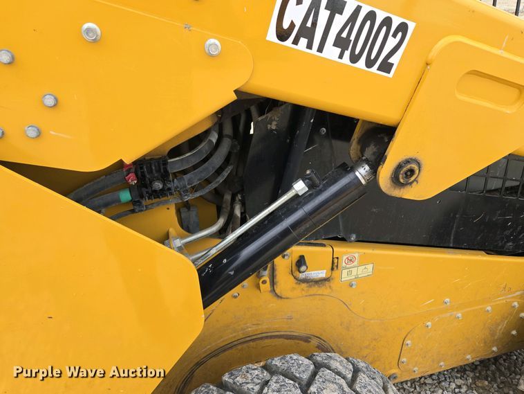 image for item EM7072 2015 Caterpillar 262D skid steer loader