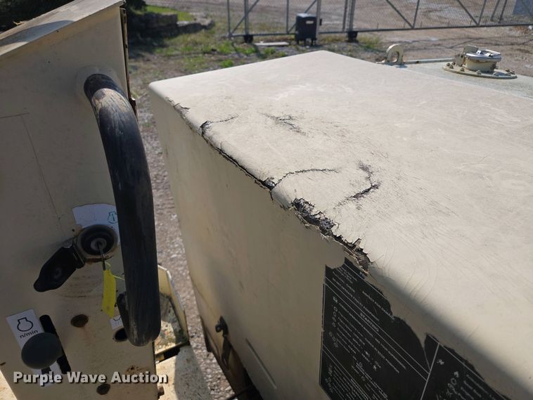 image for item EM7073 1987 Ingersoll Rand DD-32 double drum vibratory roller