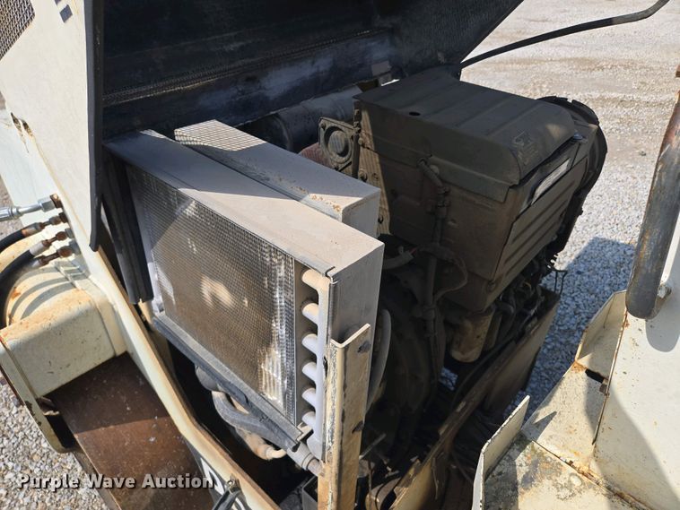 image for item EM7073 1987 Ingersoll Rand DD-32 double drum vibratory roller