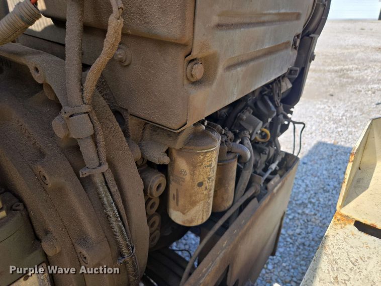 image for item EM7073 1987 Ingersoll Rand DD-32 double drum vibratory roller