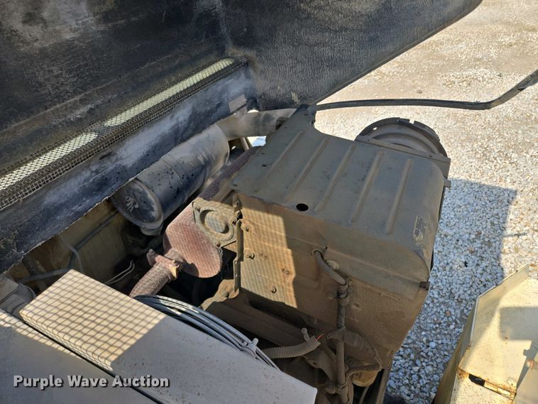 image for item EM7073 1987 Ingersoll Rand DD-32 double drum vibratory roller