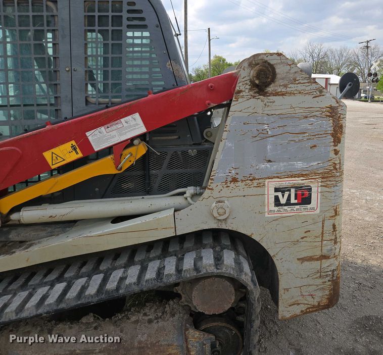 image for item EM7077 2014 Takeuchi TL12 tracked skid steer loader