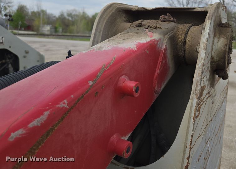 image for item EM7077 2014 Takeuchi TL12 tracked skid steer loader