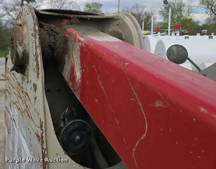 image for item EM7077 2014 Takeuchi TL12 tracked skid steer loader