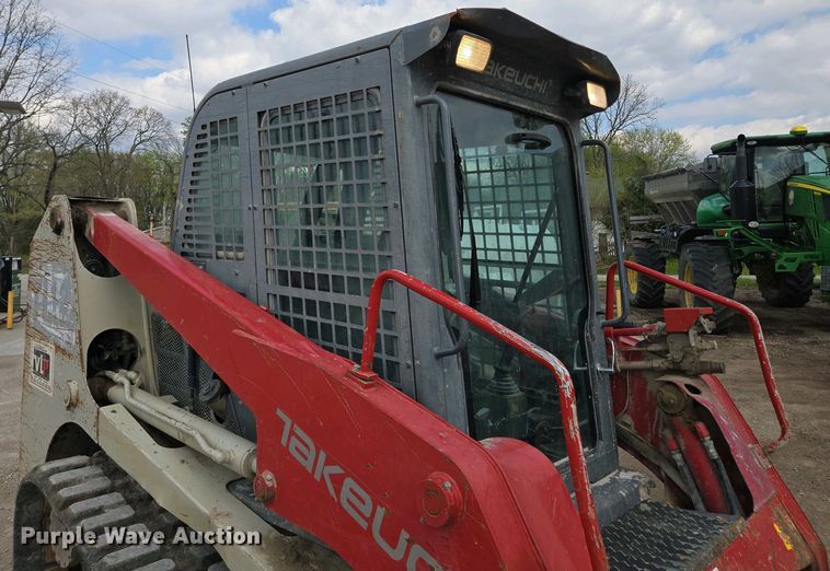 image for item EM7077 2014 Takeuchi TL12 tracked skid steer loader