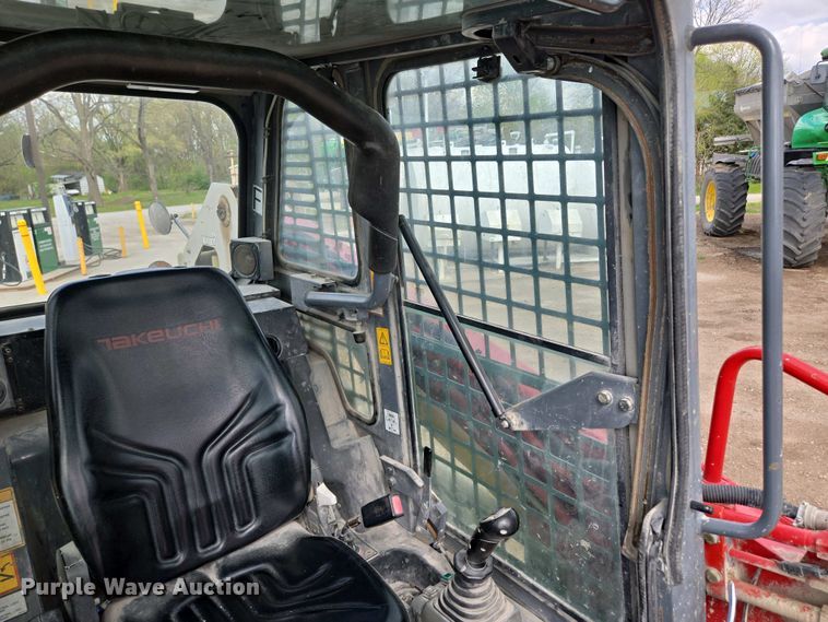 image for item EM7077 2014 Takeuchi TL12 tracked skid steer loader