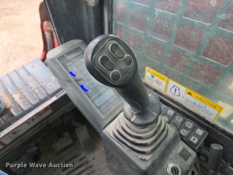 image for item EM7077 2014 Takeuchi TL12 tracked skid steer loader