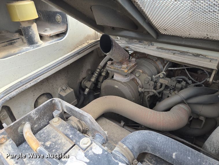 image for item EM7077 2014 Takeuchi TL12 tracked skid steer loader