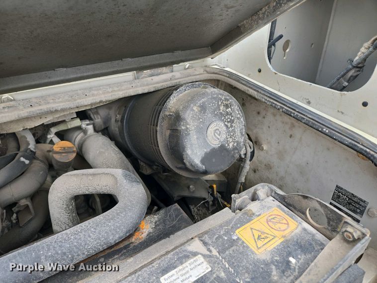 image for item EM7077 2014 Takeuchi TL12 tracked skid steer loader