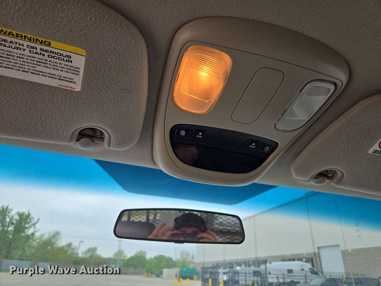 image for item EM7085 2010 Dodge  Ram 5500  bucket truck