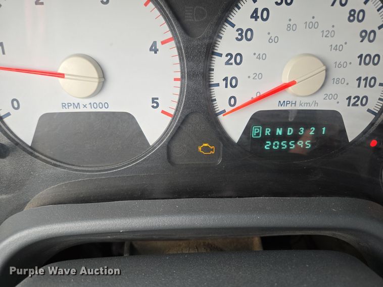 image for item EM7085 2010 Dodge  Ram 5500  bucket truck