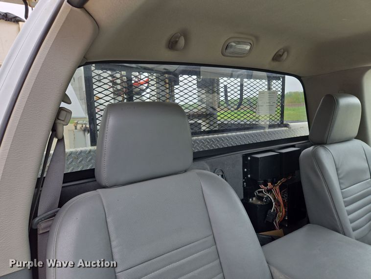 image for item EM7085 2010 Dodge  Ram 5500  bucket truck