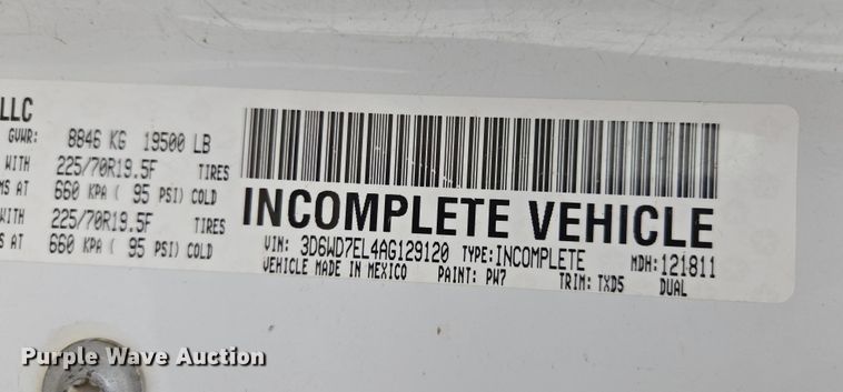 image for item EM7085 2010 Dodge  Ram 5500  bucket truck