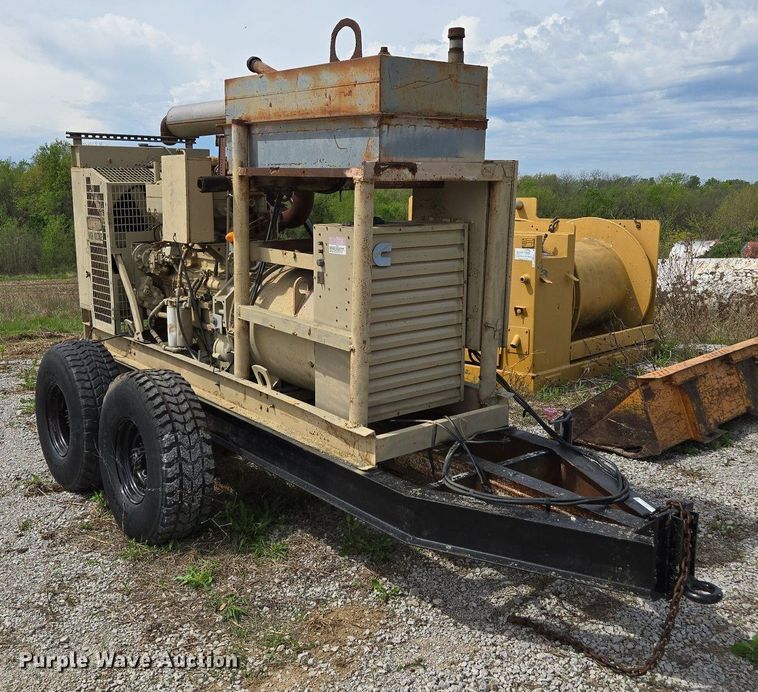 image for item EM7151 Cummins generator