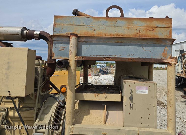 image for item EM7151 Cummins generator