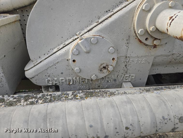 image for item EM7153 Mud pump 