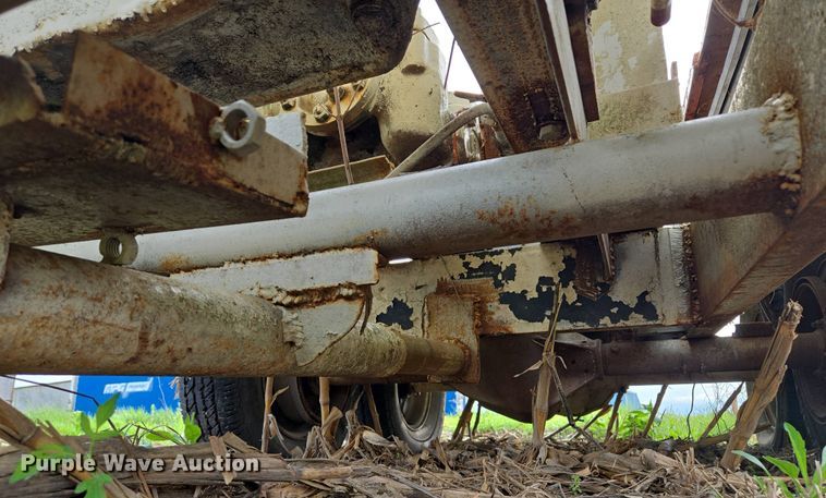 image for item EM7153 Mud pump 