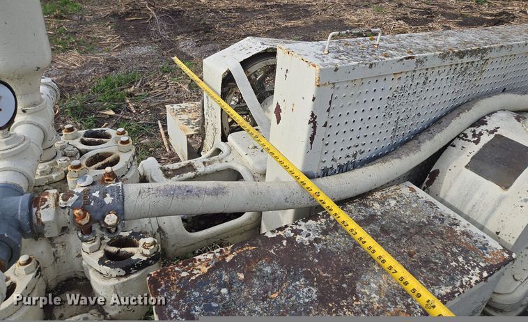 image for item EM7153 Mud pump 