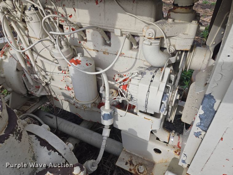 image for item EM7153 Mud pump 