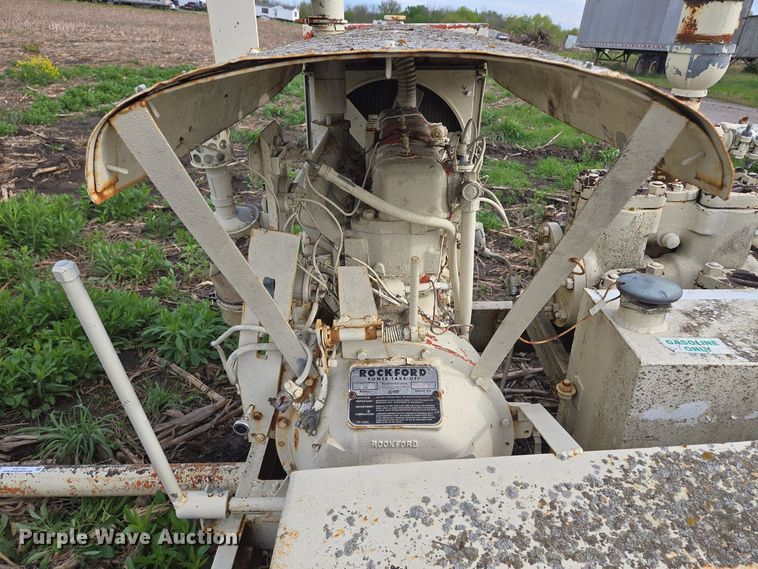 image for item EM7153 Mud pump 