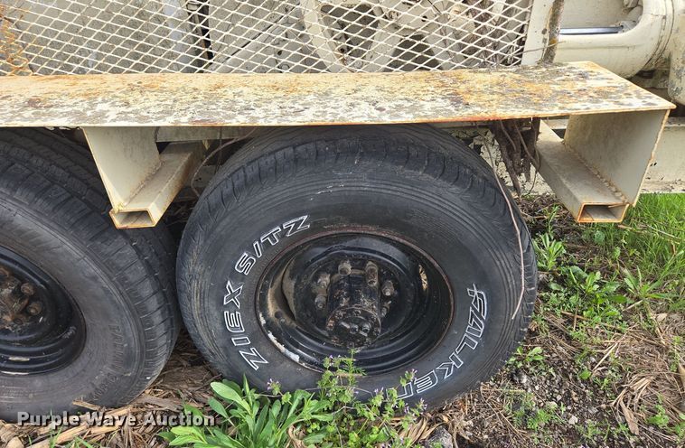 image for item EM7153 Mud pump 