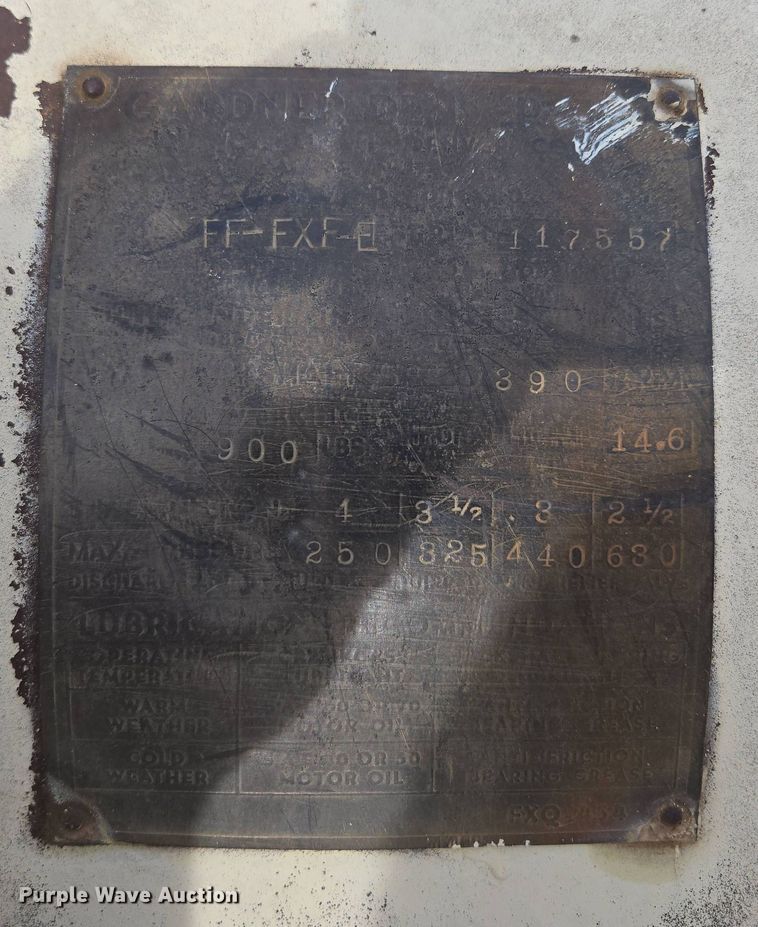 image for item EM7153 Mud pump 