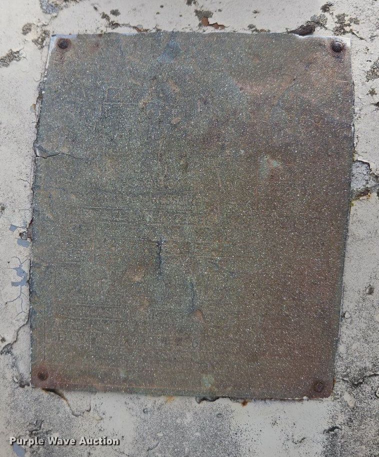 image for item EM7153 Mud pump 