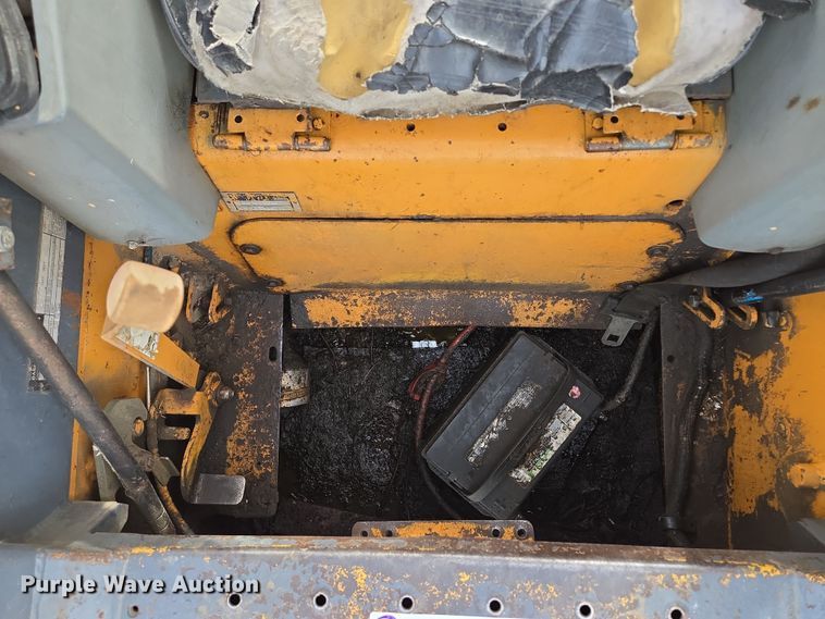 image for item EM7154 2001 Case 95XT skid steer loader