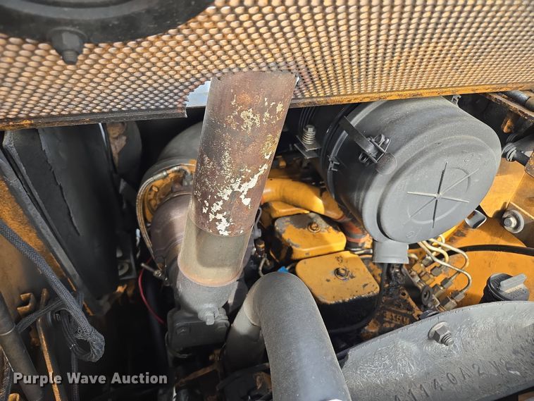 image for item EM7154 2001 Case 95XT skid steer loader