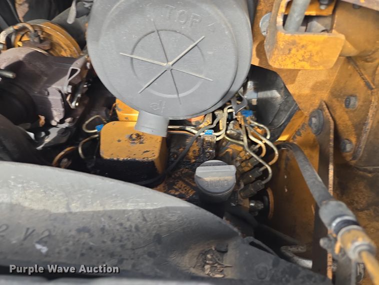 image for item EM7154 2001 Case 95XT skid steer loader