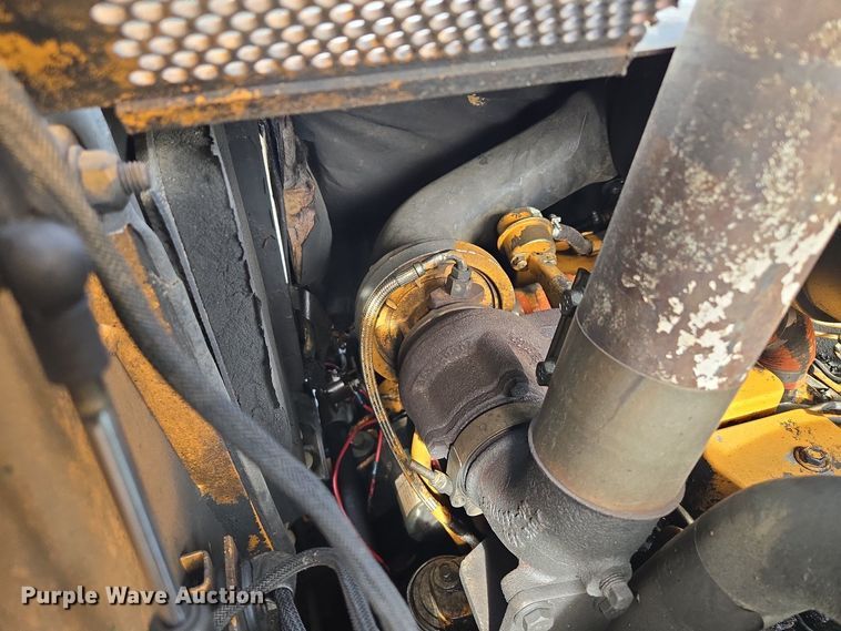 image for item EM7154 2001 Case 95XT skid steer loader