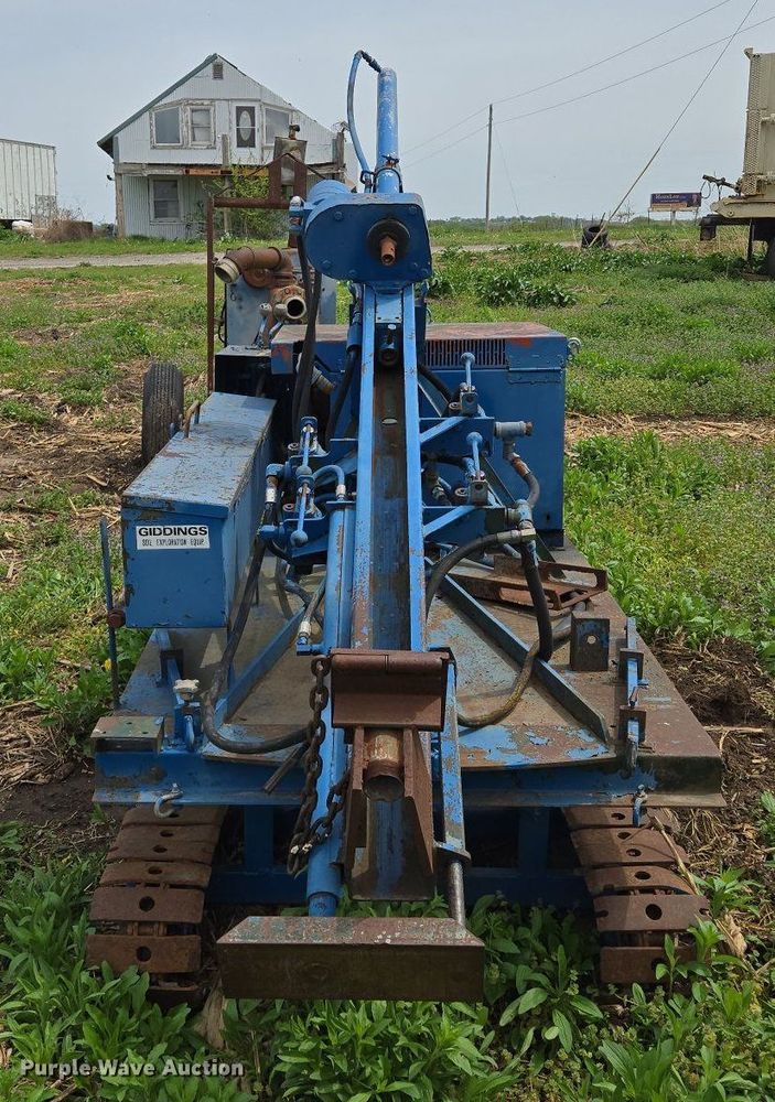 image for item EM7163 1996 Charles Machine Works Inc. FP22 vertical drill rig 