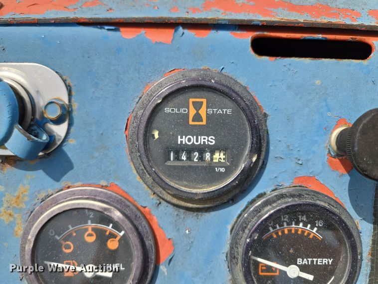 image for item EM7163 1996 Charles Machine Works Inc. FP22 vertical drill rig 