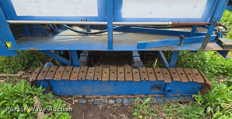 image for item EM7163 1996 Charles Machine Works Inc. FP22 vertical drill rig 