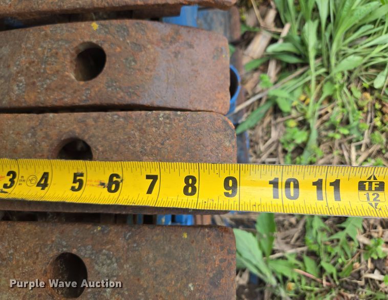 image for item EM7163 1996 Charles Machine Works Inc. FP22 vertical drill rig 