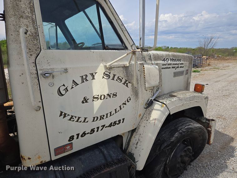 image for item EM7164 1981 GMC Brigadier flatbed truck with mud mixing system