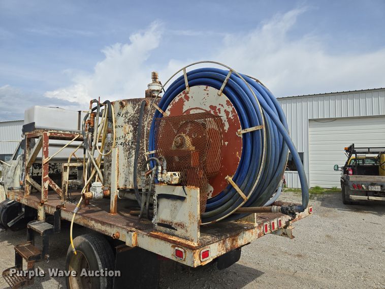 image for item EM7164 1981 GMC Brigadier flatbed truck with mud mixing system