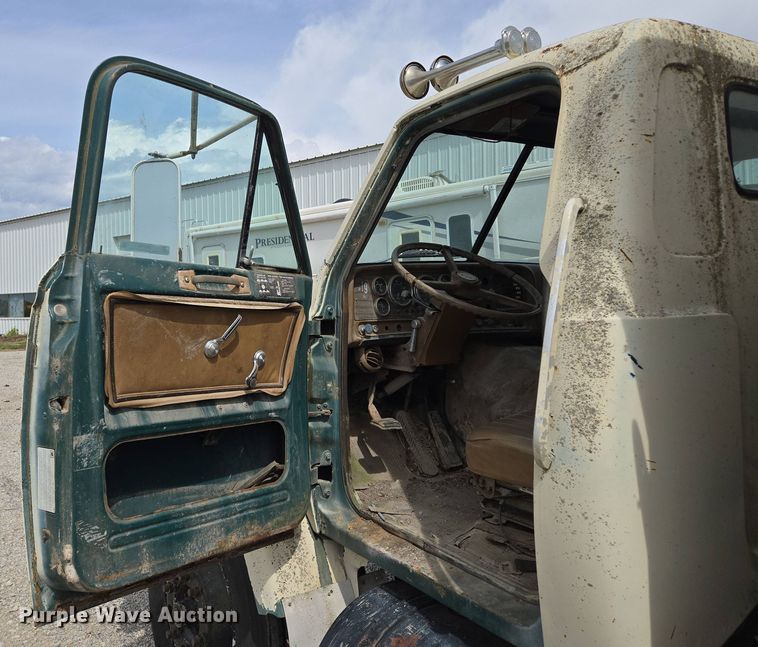 image for item EM7164 1981 GMC Brigadier flatbed truck with mud mixing system