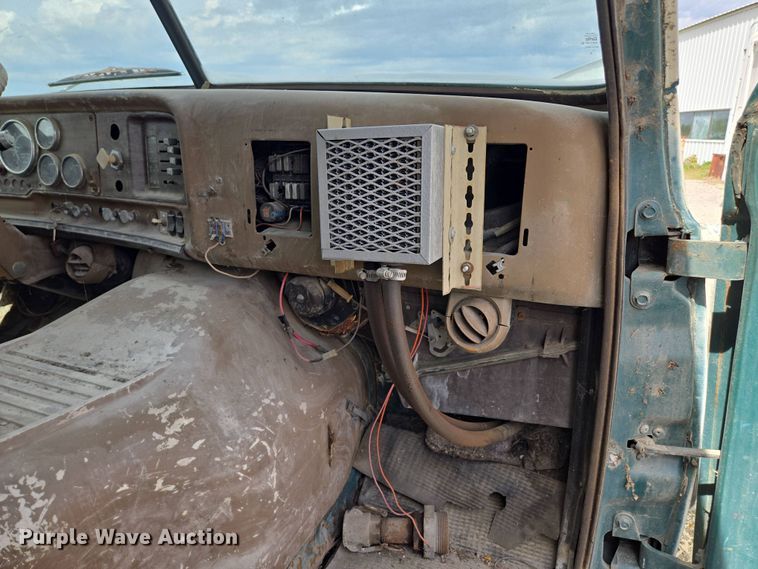 image for item EM7164 1981 GMC Brigadier flatbed truck with mud mixing system