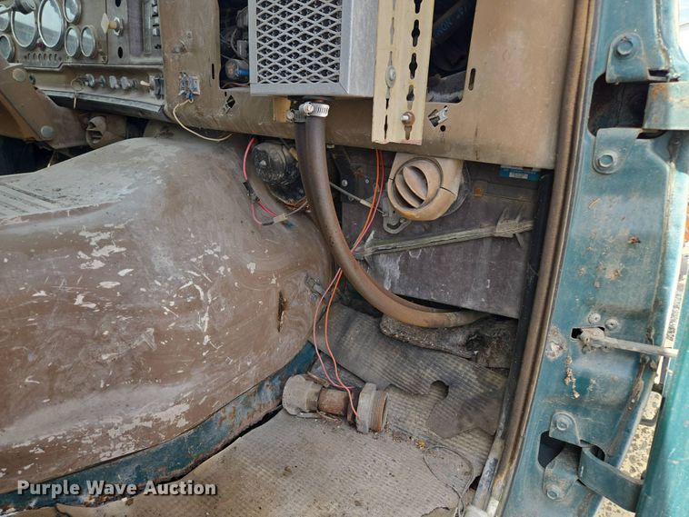 image for item EM7164 1981 GMC Brigadier flatbed truck with mud mixing system